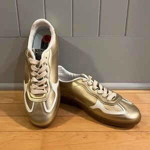 RACHEL Rachel Roy Gold and White Women's Sneakers - NWOT
